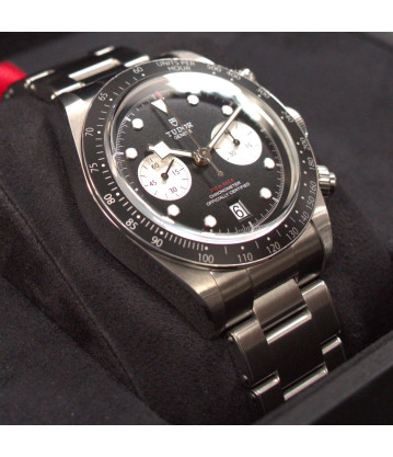 image-hover