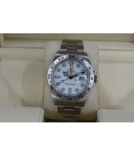 Rolex Explorer II 42mm ref.226570 Esfera Polar Full Set Año 2021.
