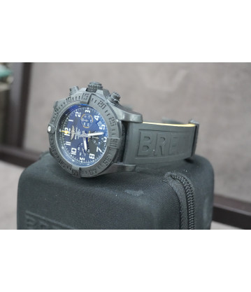 Breitling Avenger Hurricane Ref.: XB0180E4/BF31 Año 2018 estuche y documentación.
