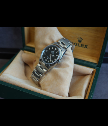 Rolex Explorer I Ref. 14270 año 2001 36mm full set.