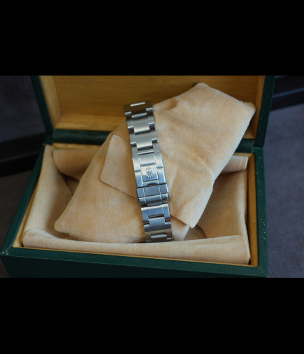 Rolex Explorer I Ref. 14270 año 2001 36mm full set.