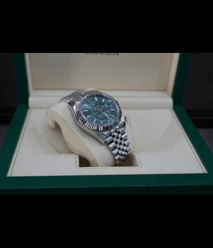 Sky Dweller ref.336934 esfera verde año 2024 full set jubilee 42mm calendario anual