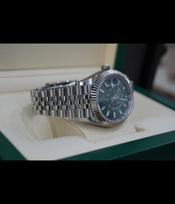 Sky Dweller ref.336934 esfera verde año 2024 full set jubilee 42mm calendario anual