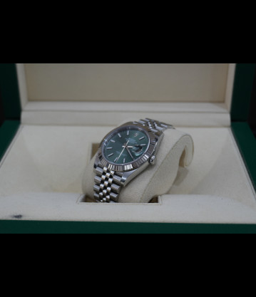 DateJust 41mm Ref.126334 Esfera Verde año 2024 full set con estuche y Documentacion.