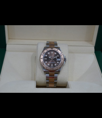 Rolex Yacht-Master 40mm Acero y oro Rosa, Esfera color Negro año 2022 Ref: 126621 con Estuche y Documentacion.