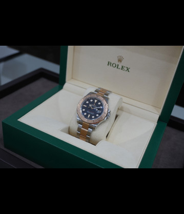 Rolex Yacht-Master 40mm Acero y oro Rosa, Esfera color Negro año 2022 Ref: 126621 con Estuche y Documentacion.