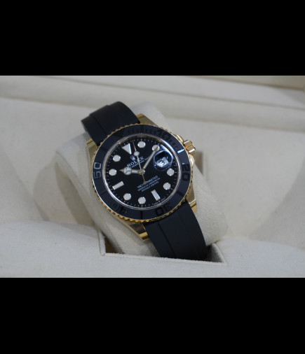 Rolex Yacht-Master 42 mm,  ref: 226658, Oro Amarillo año 2023 con Estuche y documentación.