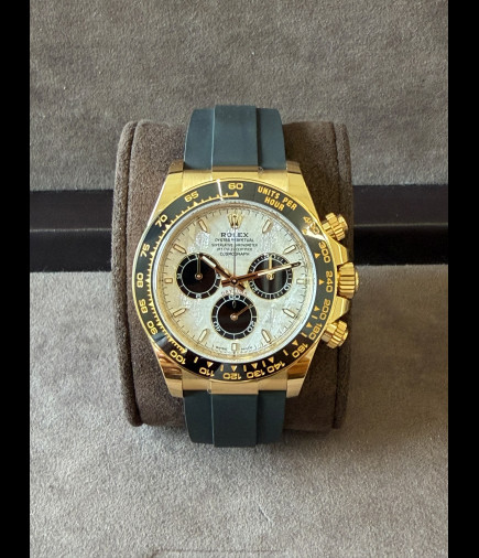 Rolex Oyster Perpetual Cosmograph Daytona 40mm Ref. 126518LN Meteorite Dial Año 2026 Full Set A ESTRENAR