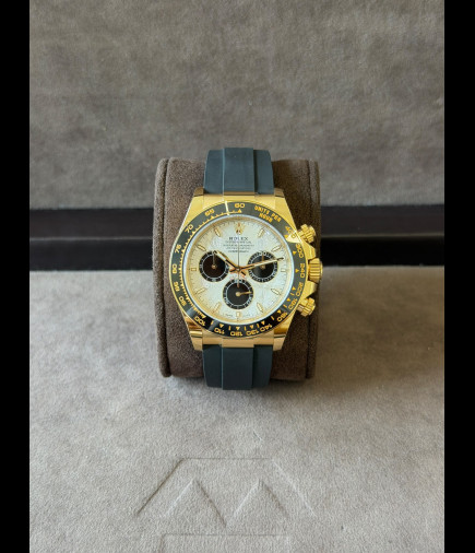 Rolex Oyster Perpetual Cosmograph Daytona 40mm Ref. 126518LN Meteorite Dial Año 2026 Full Set A ESTRENAR