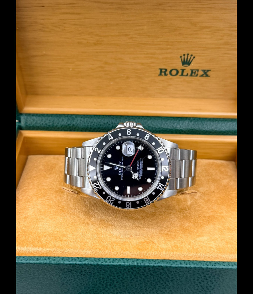 Rolex Oyster Perpetual GMT-Master 40mm Ref. 16700  año 1997 / 1998 Serial "U"