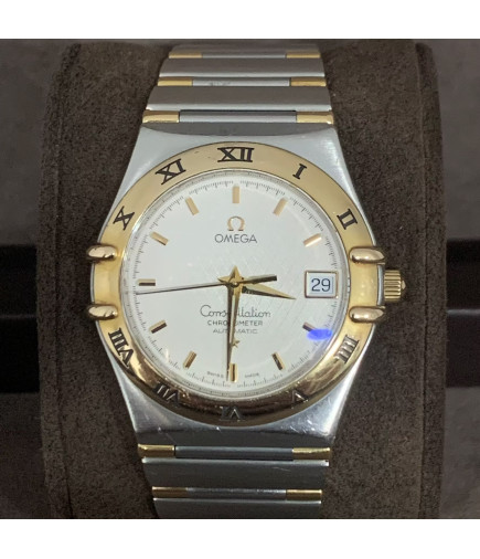 Omega Constellacion Manhatta Ref. 1202.30.00 35,5mm Con Estuche